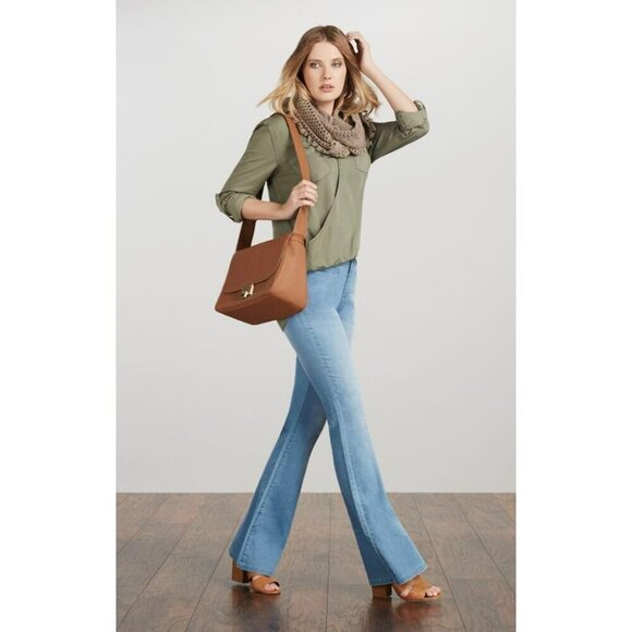 Anthropologie Holding Horses Chambray Surplice Hunter Green Top Size 2P - Picture 2 of 15